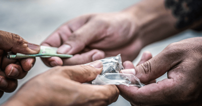 La codelincuencia en el delito de tráfico de drogas: ausencia de dolo del cónyuge por falta de consorcio activo